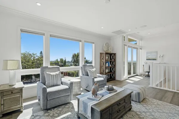 $4,700,000 | 374 Fulvia Street, Encinitas, CA 92024