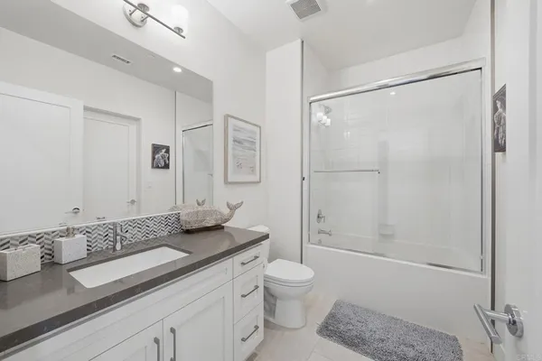 $4,700,000 | 374 Fulvia Street, Encinitas, CA 92024