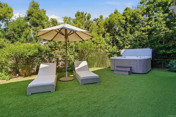 $4,700,000 | 374 Fulvia Street, Encinitas, CA 92024