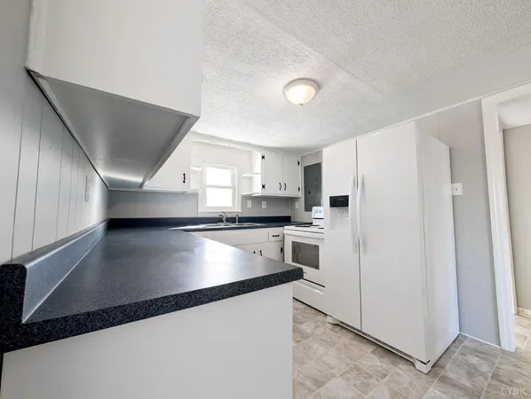 $155,000 | 949 Stone Mill Road, Hurt, VA 24563