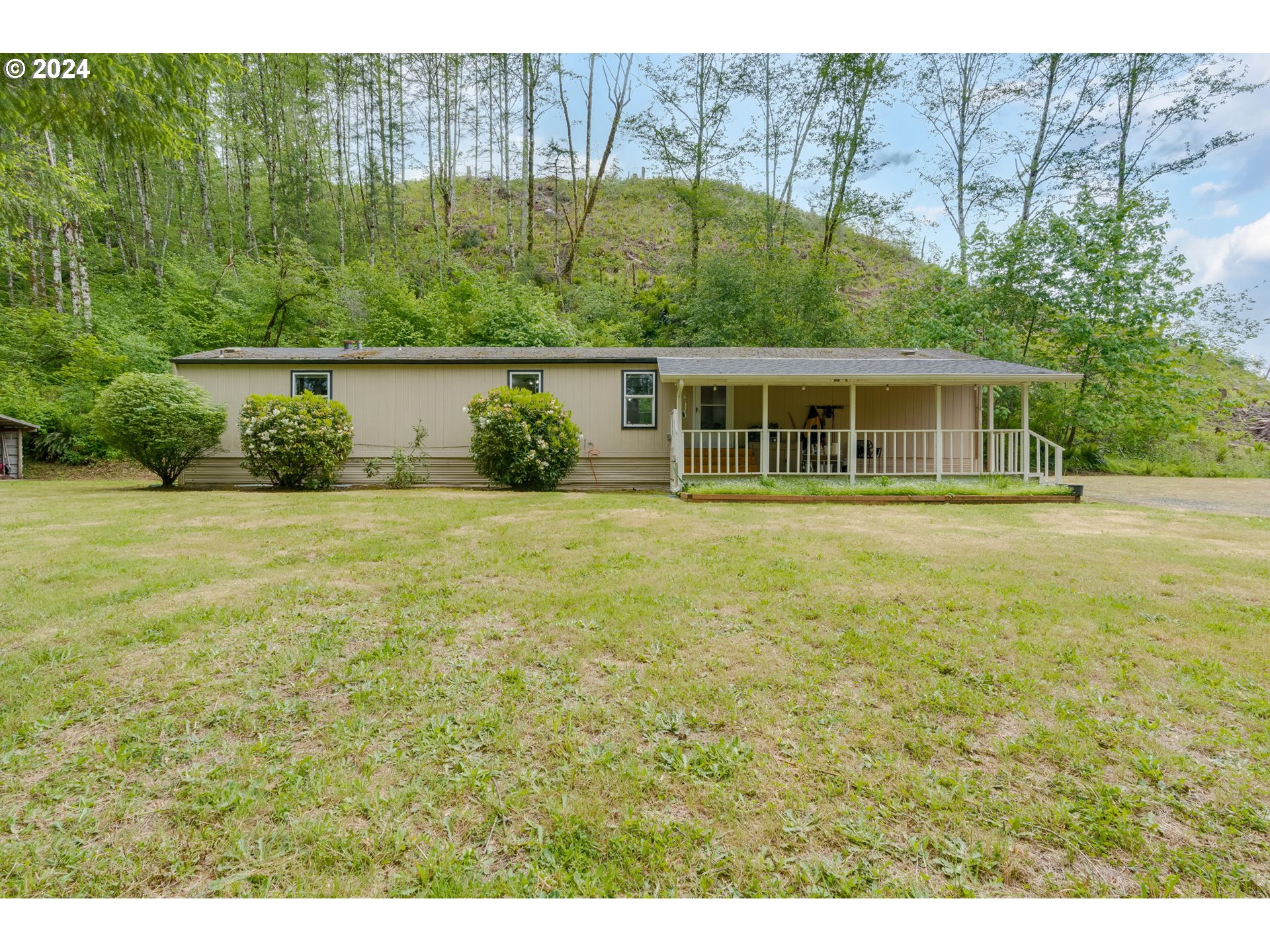 607 Yale Bridge Road Ariel, WA 98603 - Photo 1 of 41 Gallery Image 1