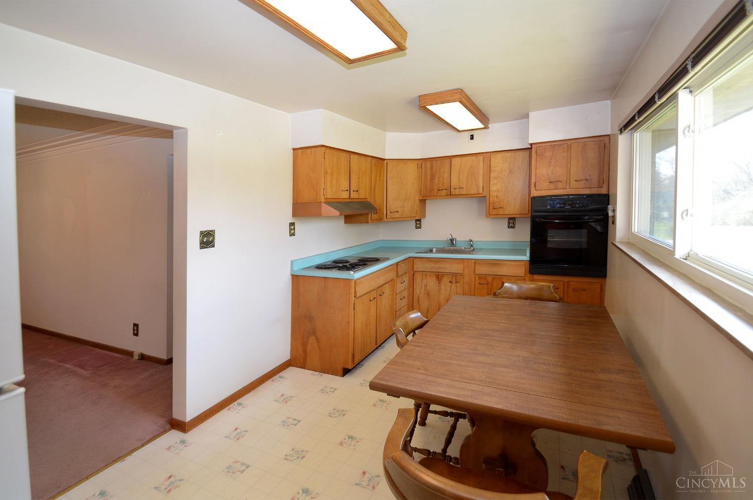 3759 Fulton Grove Road Cincinnati, OH 45245 - Photo 6 of 21 Gallery Image 6