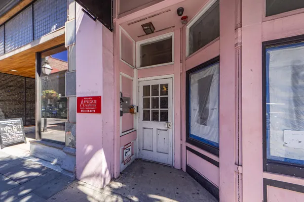 $2,500 | 350 King Street, Unit 307, Charleston, SC 29401