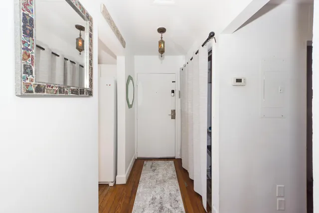 $2,500 | 350 King Street, Unit 307, Charleston, SC 29401