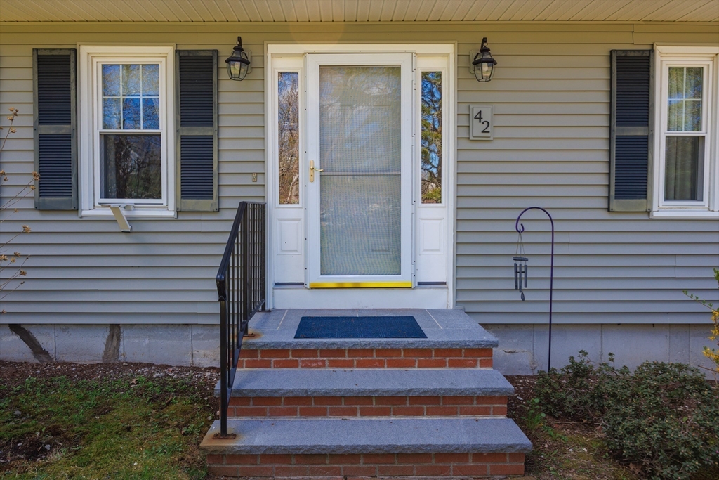 42 Stowe Road Grafton, MA 01519 - Photo 2 of 36 Gallery Image 2