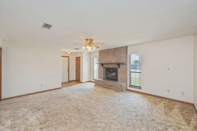 $310,000 | 422 Fleetwood Drive, Mary Esther, FL 32569