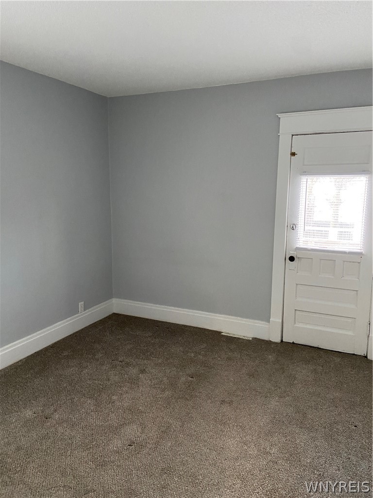 15 Stratford Road Buffalo, NY 14216 - Photo 12 of 17 Gallery Image 12