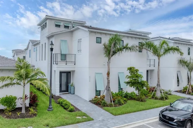 $9,500 | 6028 Red Mangrove Lane, Bradenton, FL 34210