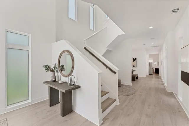 a view of living room with washer and dryer