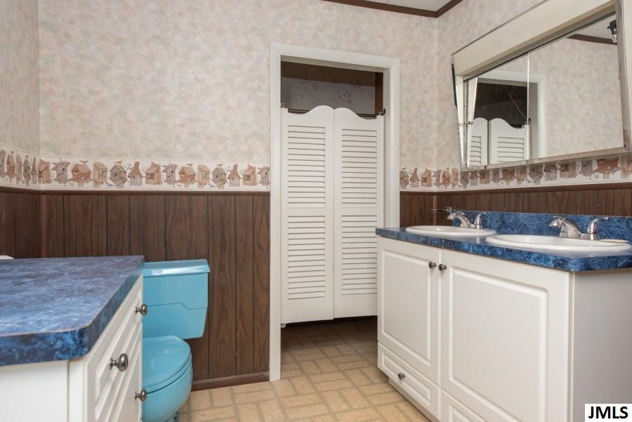 6860 Conway Road Chelsea, MI 48118 - Photo 10 of 30 Photo 10