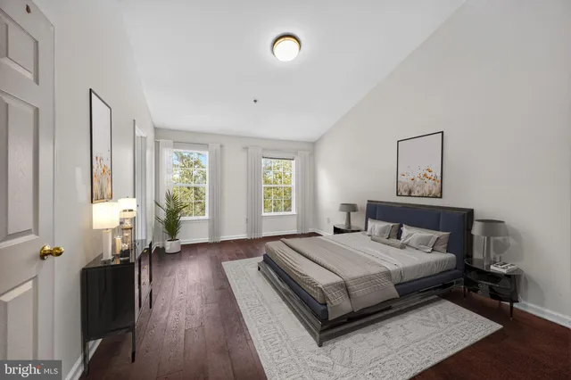 $480,000 | 11357 King George Drive, Unit 10, Wheaton, MD 20902