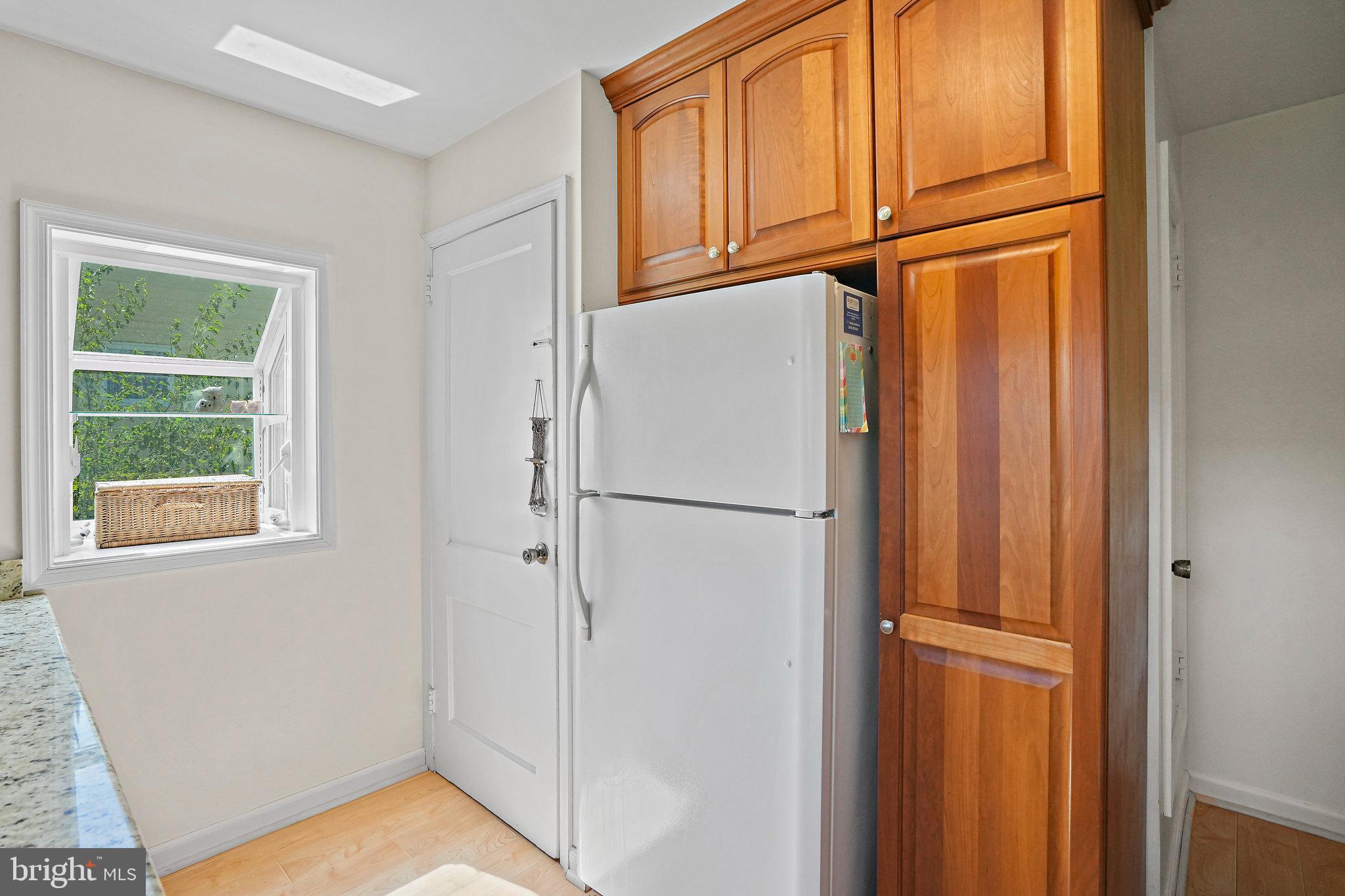 12331 Charles Road Silver Spring, MD 20906 - Photo 9 of 26 Refrigerator