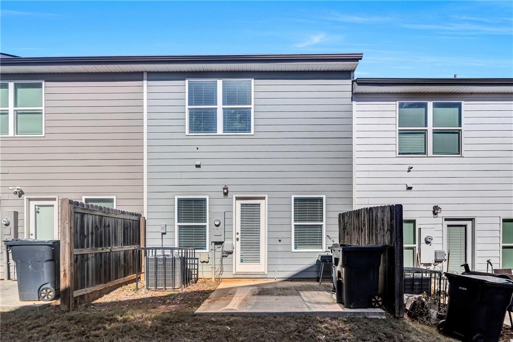 585 McWilliams Road Southeast, Unit 903 Atlanta, GA 30315 - Photo 24 of 27