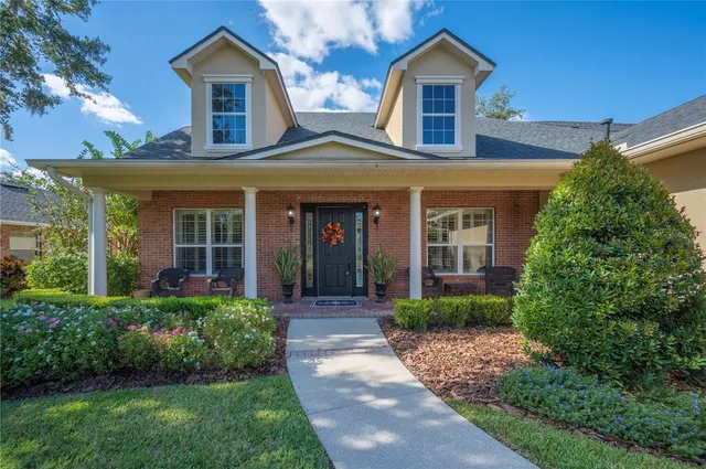 $899,999 | 5789 Lake Victoria Drive, Lakeland, FL 33813