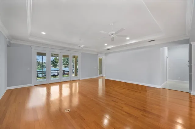 $899,999 | 5789 Lake Victoria Drive, Lakeland, FL 33813