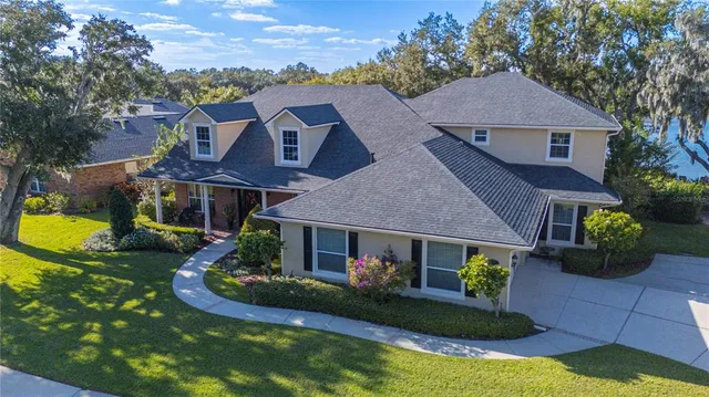 $899,999 | 5789 Lake Victoria Drive, Lakeland, FL 33813