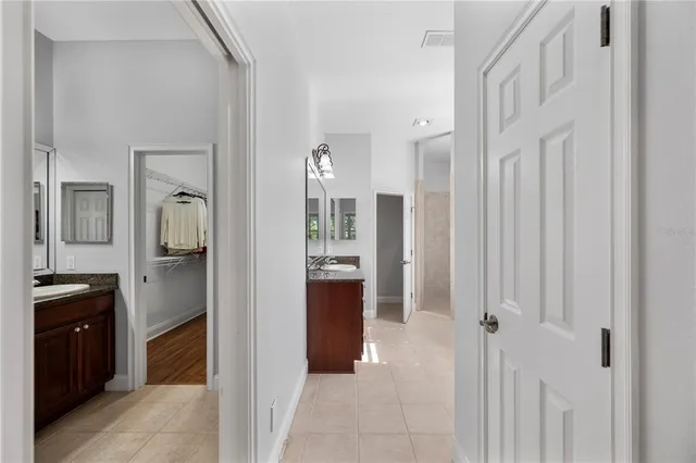 $899,999 | 5789 Lake Victoria Drive, Lakeland, FL 33813