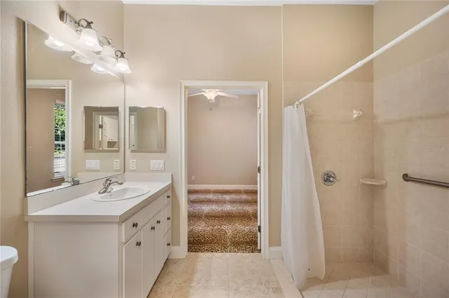 $899,999 | 5789 Lake Victoria Drive, Lakeland, FL 33813