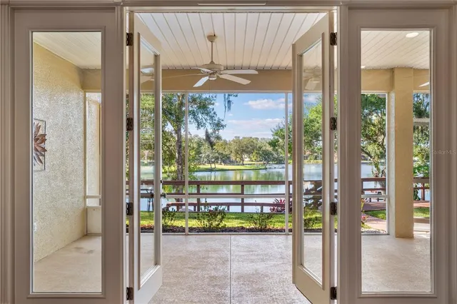 $899,999 | 5789 Lake Victoria Drive, Lakeland, FL 33813