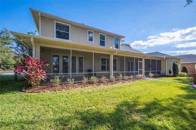 $899,999 | 5789 Lake Victoria Drive, Lakeland, FL 33813