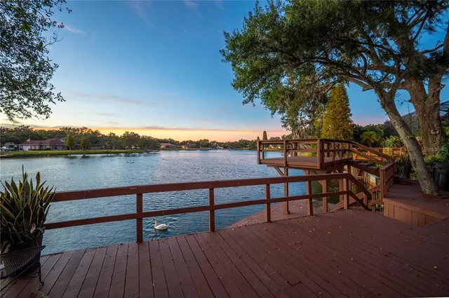 $899,999 | 5789 Lake Victoria Drive, Lakeland, FL 33813