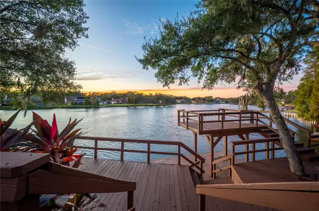 $899,999 | 5789 Lake Victoria Drive, Lakeland, FL 33813