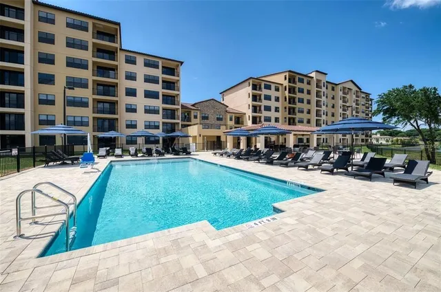 $349,900 | 16300 County Road 455, Unit 414, Montverde, FL 34756