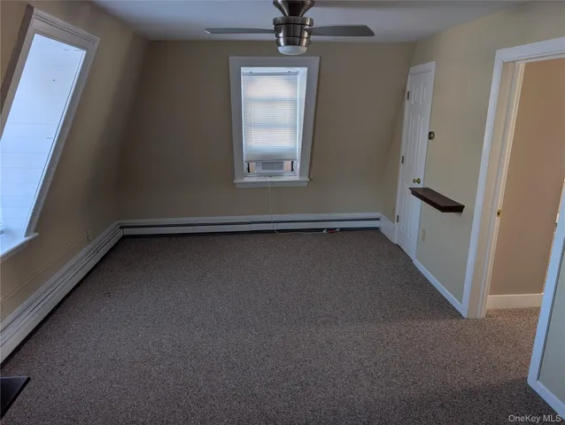 an empty room with a empty space