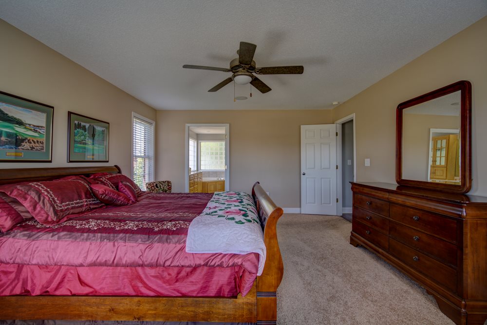 138 North Woodfin Ridge Drive Inman, SC 29349 - Photo 17 of 34