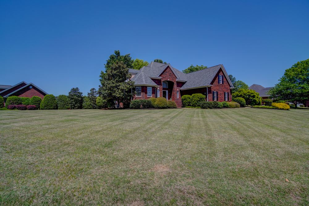138 North Woodfin Ridge Drive Inman, SC 29349 - Photo 2 of 34