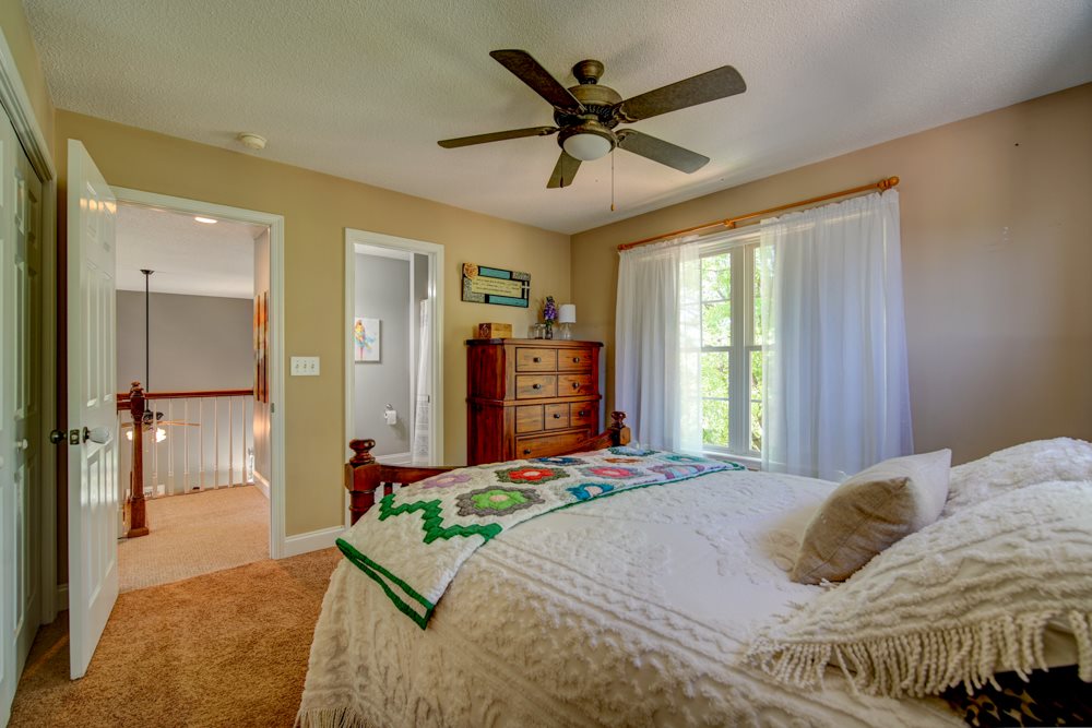 138 North Woodfin Ridge Drive Inman, SC 29349 - Photo 22 of 34