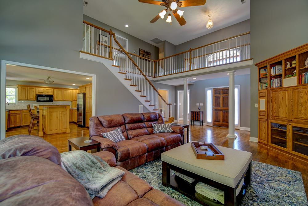138 North Woodfin Ridge Drive Inman, SC 29349 - Photo 7 of 34