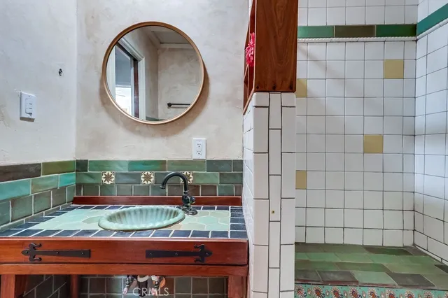 $3,350 | 4445 Marine Avenue, Lawndale, CA 90260