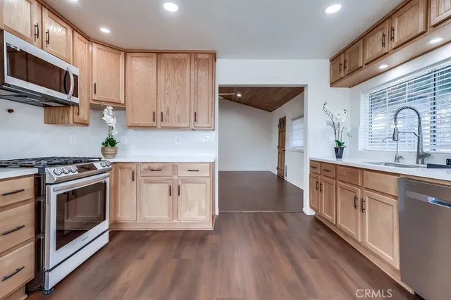 $3,350 | 4445 Marine Avenue, Lawndale, CA 90260