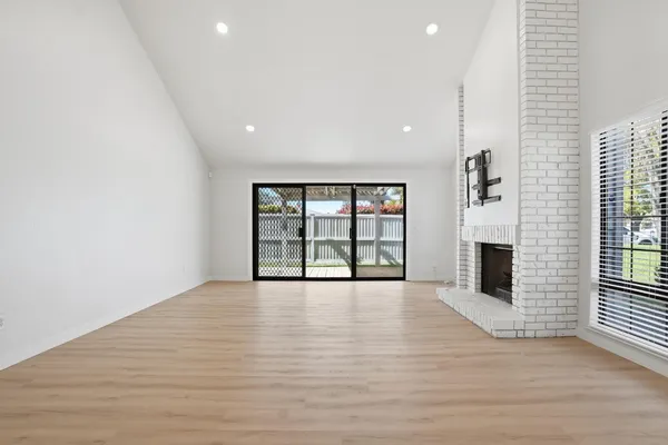 $485,000 | 2768 Sherwood Avenue, Unit B, Modesto, CA 95350