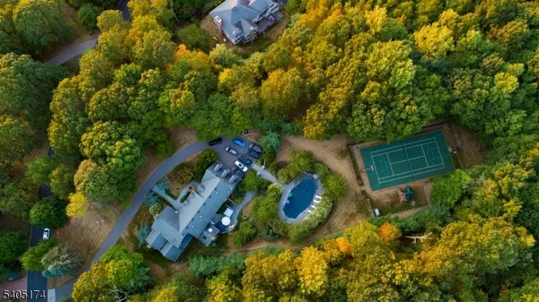 $1,450,000 | 7 Beacon Hill Drive, Chester, NJ 07930