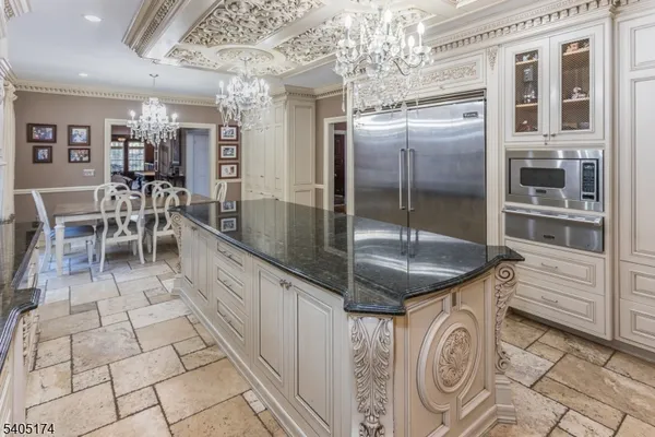 $1,450,000 | 7 Beacon Hill Drive, Chester, NJ 07930