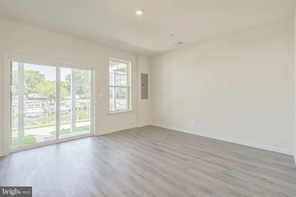 $324,990 | 10 Riverside Wharf, Cambridge, MD 21613