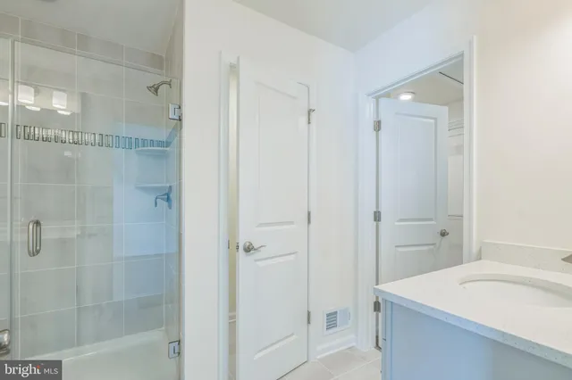 $324,990 | 10 Riverside Wharf, Cambridge, MD 21613