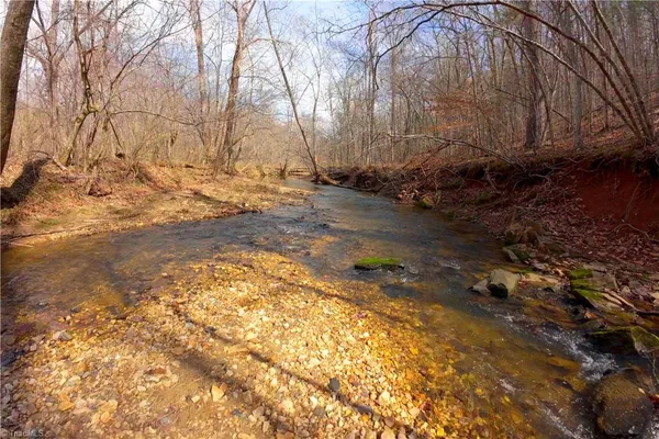 $161,700 | 3341 Highway 66 South, Westfield, NC 27053
