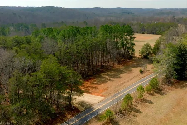 $161,700 | 3341 Highway 66 South, Westfield, NC 27053