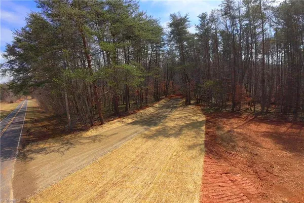 $161,700 | 3341 Highway 66 South, Westfield, NC 27053