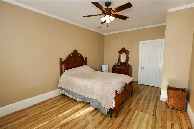 $259,000 | 117 East Market Street, Mercer, PA 16137