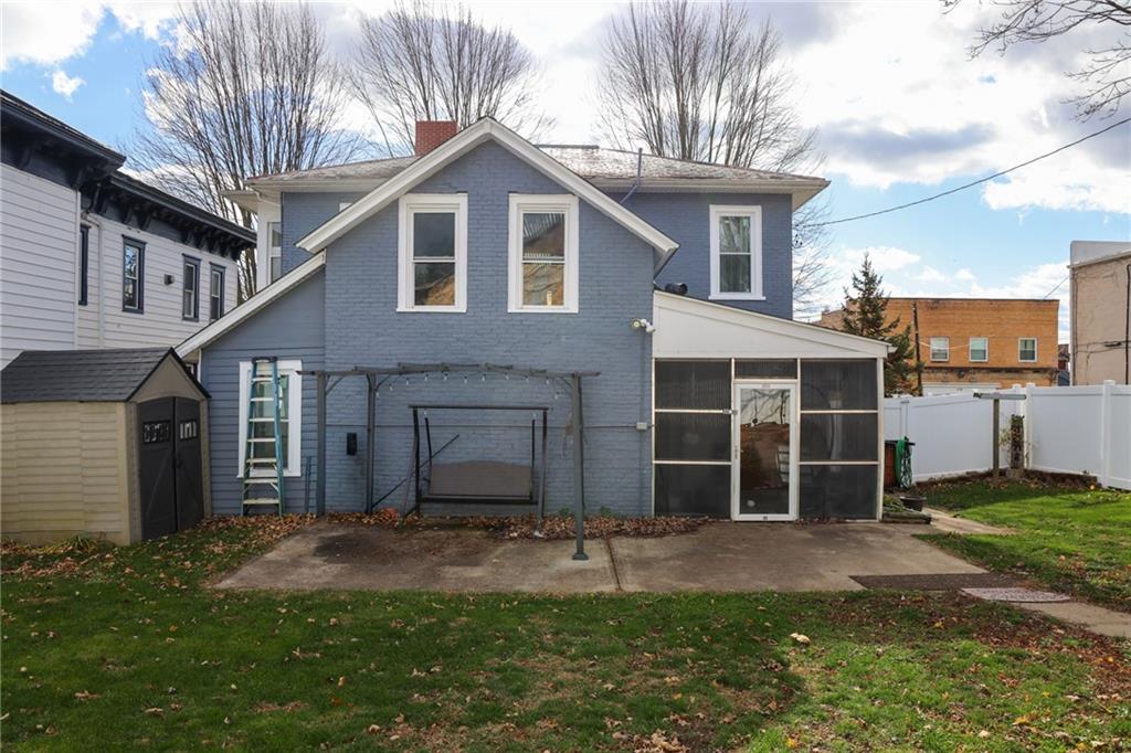 117 East Market Street Mercer, PA 16137 - Photo 40 of 43