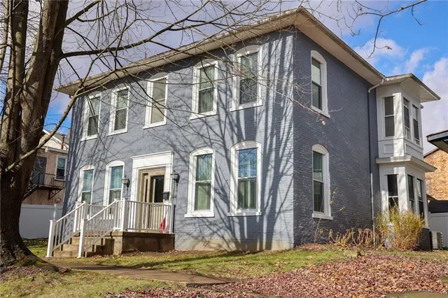 $259,000 | 117 East Market Street, Mercer, PA 16137