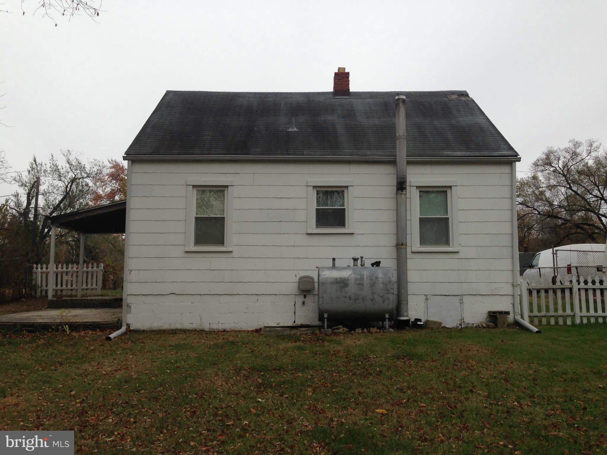 4514 Allies Road Morningside, MD 20746 - Photo 15 of 19 Exterior (Rear)