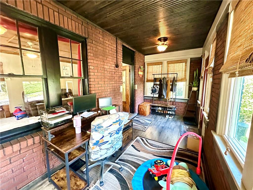 560 4th Street Butler, PA 16001 - Photo 17 of 34 Gallery Image 17
