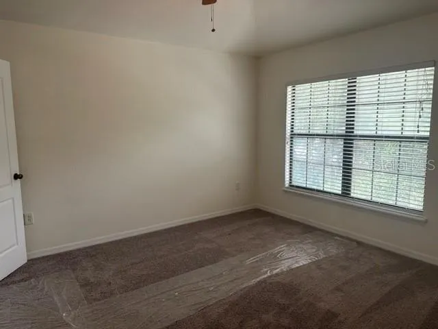 $2,000 | 16517 Kingletridge Avenue, Lithia, FL 33547