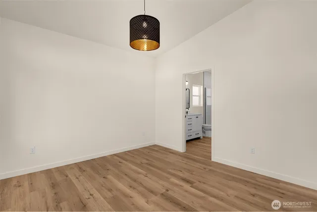 $899,950 | 116 4th Avenue South, Algona, WA 98001