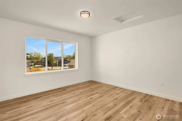 $899,950 | 116 4th Avenue South, Algona, WA 98001